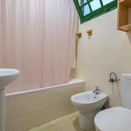 בית נופש Private Solarium Garden Bungalow - Pool מספאלומס